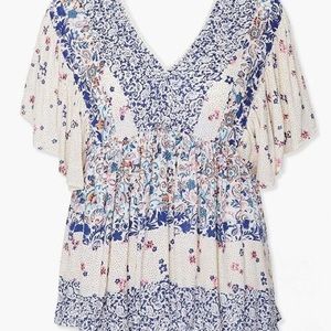 Flounce Sleeve Blouse